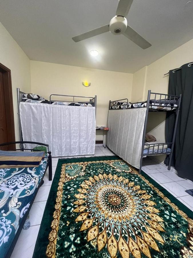 Sky Hostel دبي المظهر الخارجي الصورة